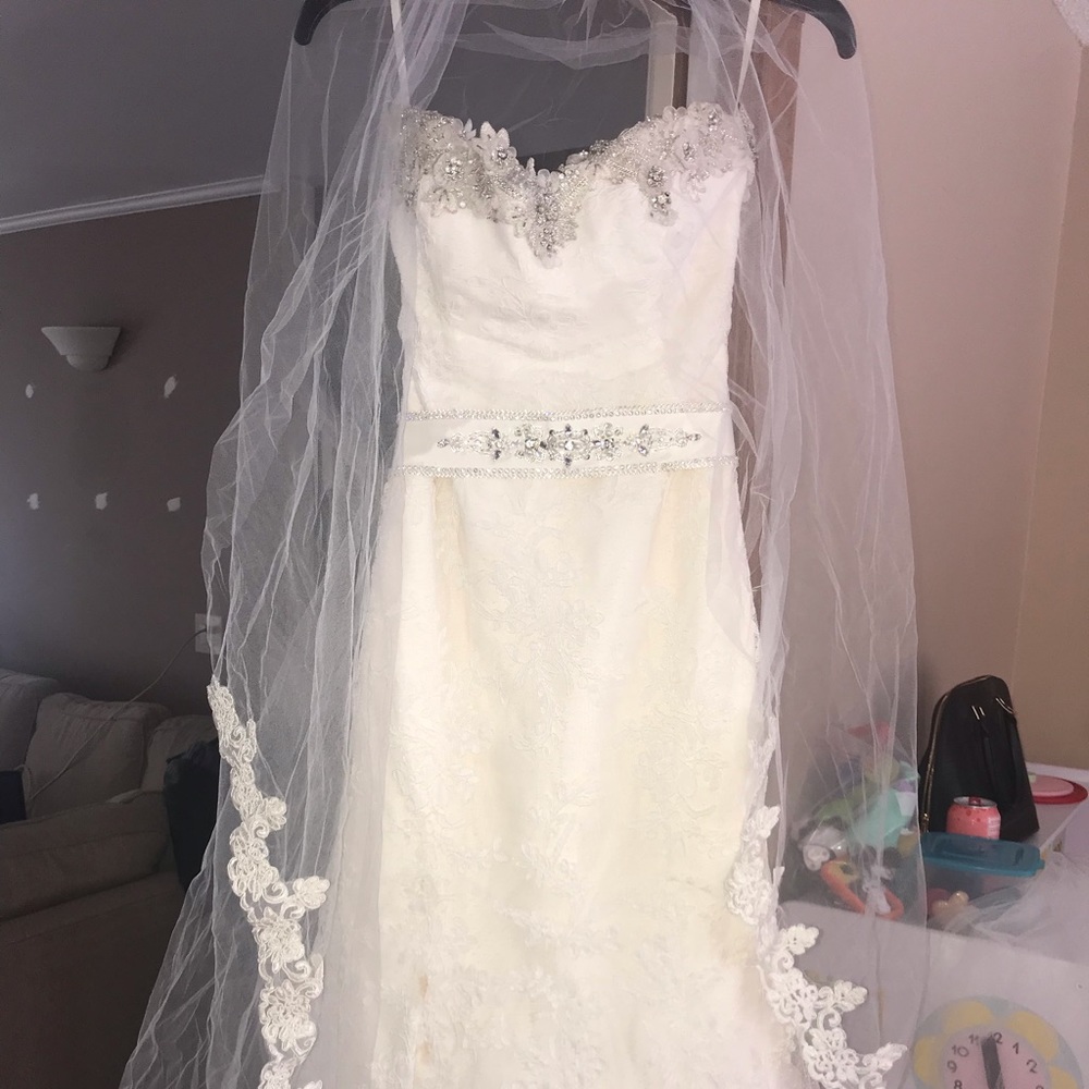 Romona Keveza wedding dress